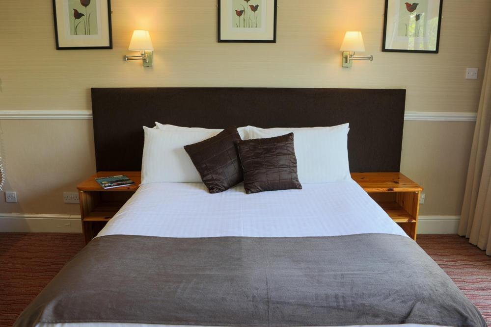 Inn On The Lake Gravesend Bagian luar foto